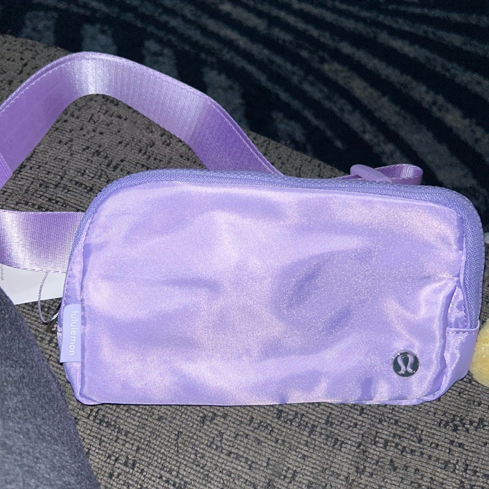 Lavender Lululemon fany pack